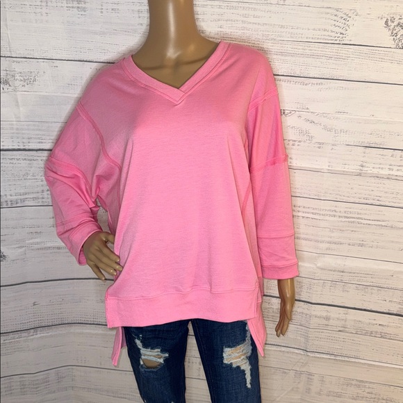 NWOT Pink V-Neck Pullover - Picture 4 of 6